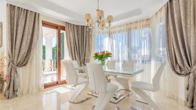 Villa for sale in Hacienda las Chapas, Marbella Est
