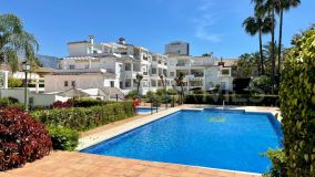 Appartement à vendre à Azalea Beach, Marbella - Puerto Banus