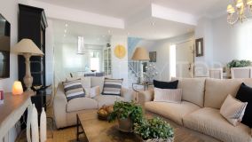3 bedrooms Artola town house for sale