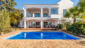 Villa for sale in El Rosario, Marbella East