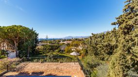 Villa for sale in El Rosario, Marbella East