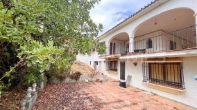 Villa for sale in Las Cancelas, Marbella City