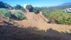Plot for sale in Elviria, Marbella East