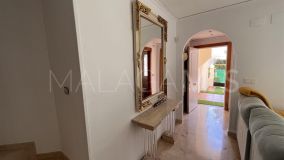 Adosado en venta en Costabella, Marbella Este