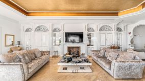 Villa en venta en Paraiso Alto, Benahavis