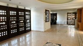 For sale villa with 6 bedrooms in Santa Maria Golf