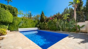 Villa for sale in El Rosario, Marbella Öst