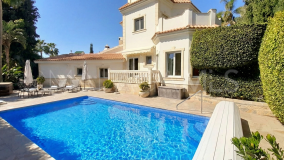 Villa for sale in El Rosario, Marbella Öst