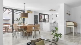 Villa for sale in Marbella - Puerto Banus