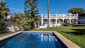 Villa for sale in El Real Panorama, Marbella Öst