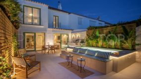 Top renovated beachside townhouse with private pool in San Pedro Playa, Marbella