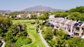 Town House for sale in Las Encinas, Benahavis