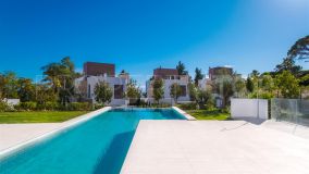 Buy villa with 4 bedrooms in La Fuente