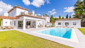 Beautiful newly renovated contemporary villa two minutes from Sotogrande beach on Paseo del Parque