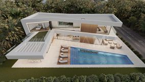 Villa for sale in Torrequebrada, Benalmadena