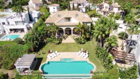 Villa for sale in La Reserva de la Quinta, Benahavis