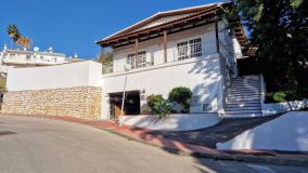 Villa for sale in Benalmadena Pueblo