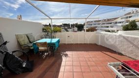 Apartment with a big terrace next to Puerto Banus