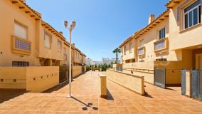 Maison de Ville for sale in Calypso, Calahonda