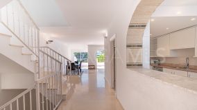 Radhus for sale in Las Encinas, Benahavis