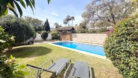 Doppelhaushälfte zu verkaufen in Nueva Andalucia, Marbella