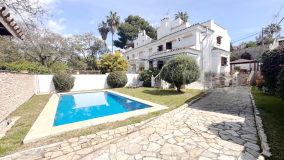 Doppelhaushälfte zu verkaufen in Nueva Andalucia, Marbella