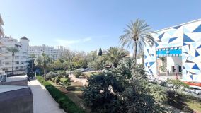 Kontor for sale in Residencial Palacio de Congresos, Marbella Golden Mile