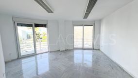 Kontor for sale in Residencial Palacio de Congresos, Marbella Golden Mile