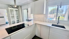 Markplanslägenhet for sale in Rio Verde Playa, Marbella Golden Mile