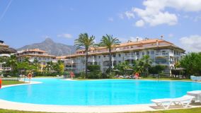 Appartement rez de chaussée for sale in La Dama de Noche, Nueva Andalucia