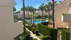 Reihenhaus zu verkaufen in Costabella, Marbella Ost