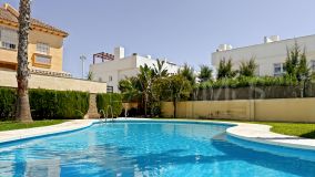 Town House for sale in Calypso, Calahonda