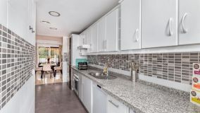 Adosado en venta en Los Naranjos, Nueva Andalucia