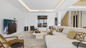 Villa en venta en La Alqueria, Benahavis