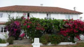 For sale finca in Tarifa with 4 bedrooms