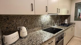 Apartamento en venta en Benatalaya, Estepona Este