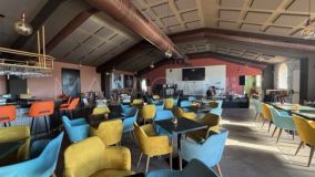 Bar for sale in Benavista, Estepona East