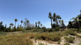 Terrain for sale in Atalaya de Rio Verde, Nueva Andalucia