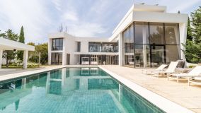 Villa en venta en Los Flamingos Golf, Benahavis