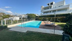 Apartamento Planta Baja en venta en La Quinta, Benahavis