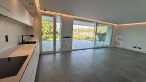 Apartamento Planta Baja en venta en La Quinta, Benahavis