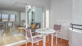 2 bedrooms apartment in Estepona Golf for sale