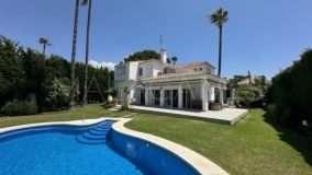 Villa for sale in Marbella Country Club, Nueva Andalucia