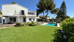 Villa for sale in Elviria, Marbella East