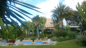 For sale villa in Atalaya Golf with 7 bedrooms