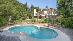 Villa for sale in Marbella Hill Club, Marbella Golden Mile