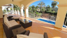 For sale villa with 5 bedrooms in Los Arqueros
