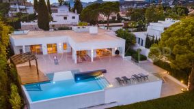Villa en venta de 6 dormitorios en Las Brisas del Golf