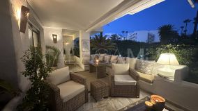 Apartment for sale in La Isla, Marbella - Puerto Banus