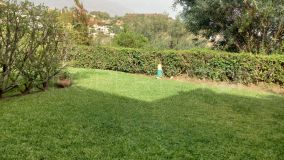 For sale La Quinta town house with 4 bedrooms